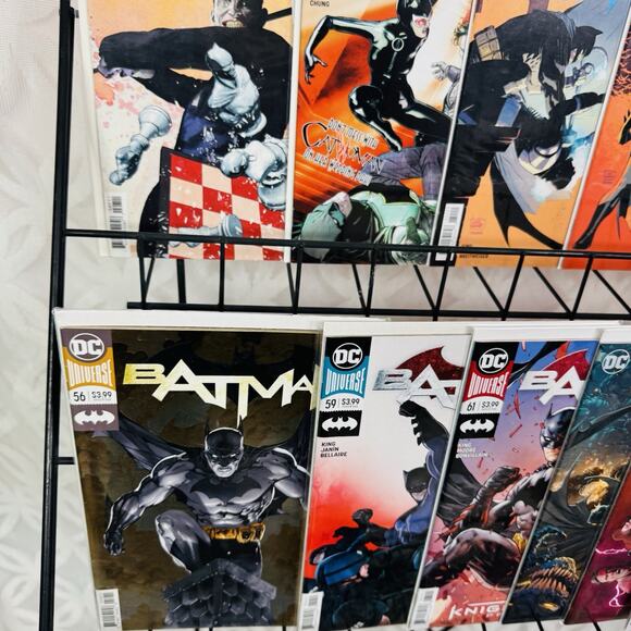 Batman Rebirth 48-49 51-54 56 59 61 63 66-69 lot Vs Joker - Picture 7 of 7